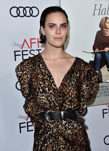 Demi Moore's Daughter Tallulah Willis Channels Her Mom's Iconic Short ...