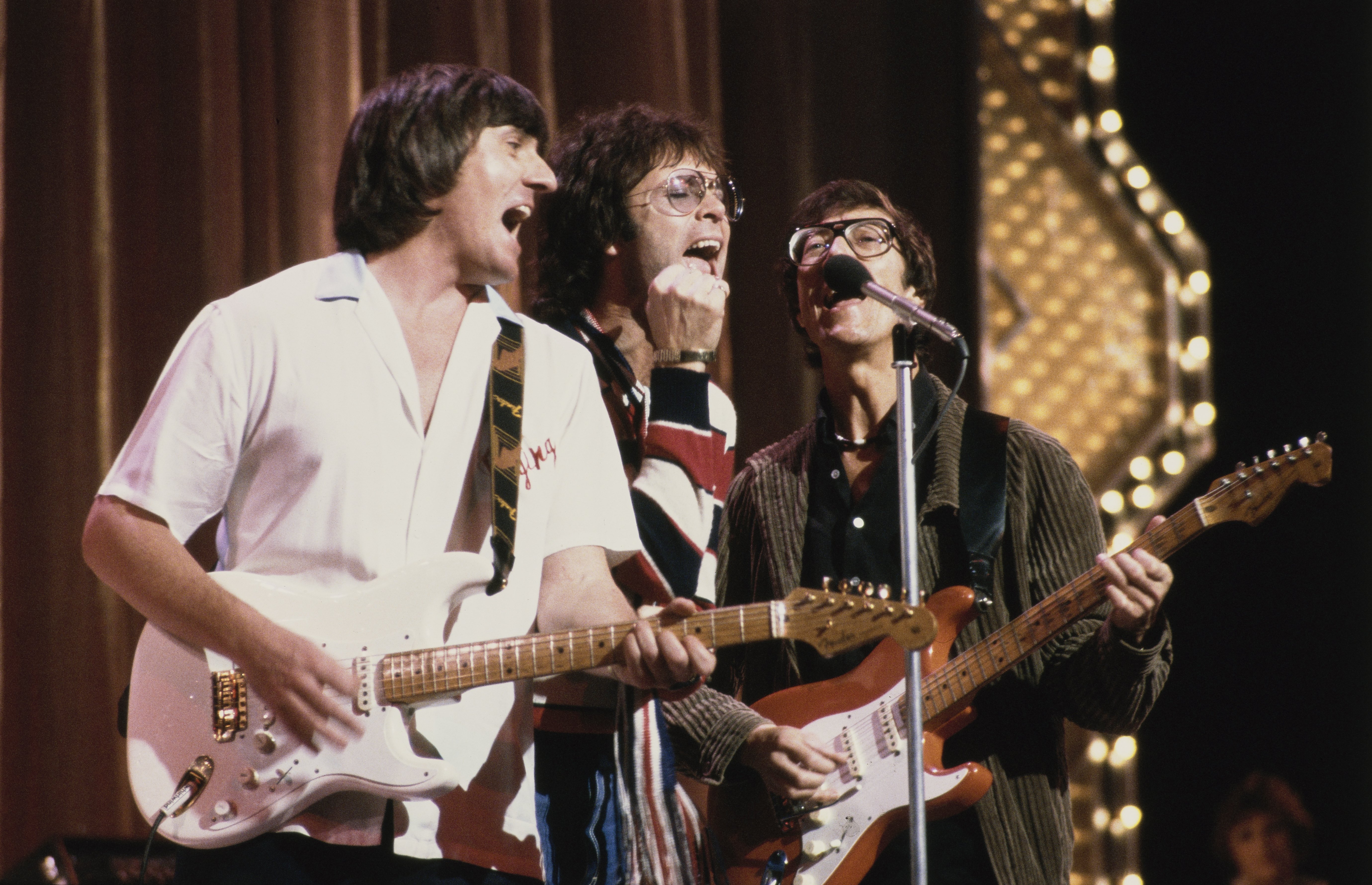  Cliff Richard performs Bruce Welch (left) and Hank Marvin (right) of the Shadows rehearsing at the Theatre Royal London. | Source: Getty Images