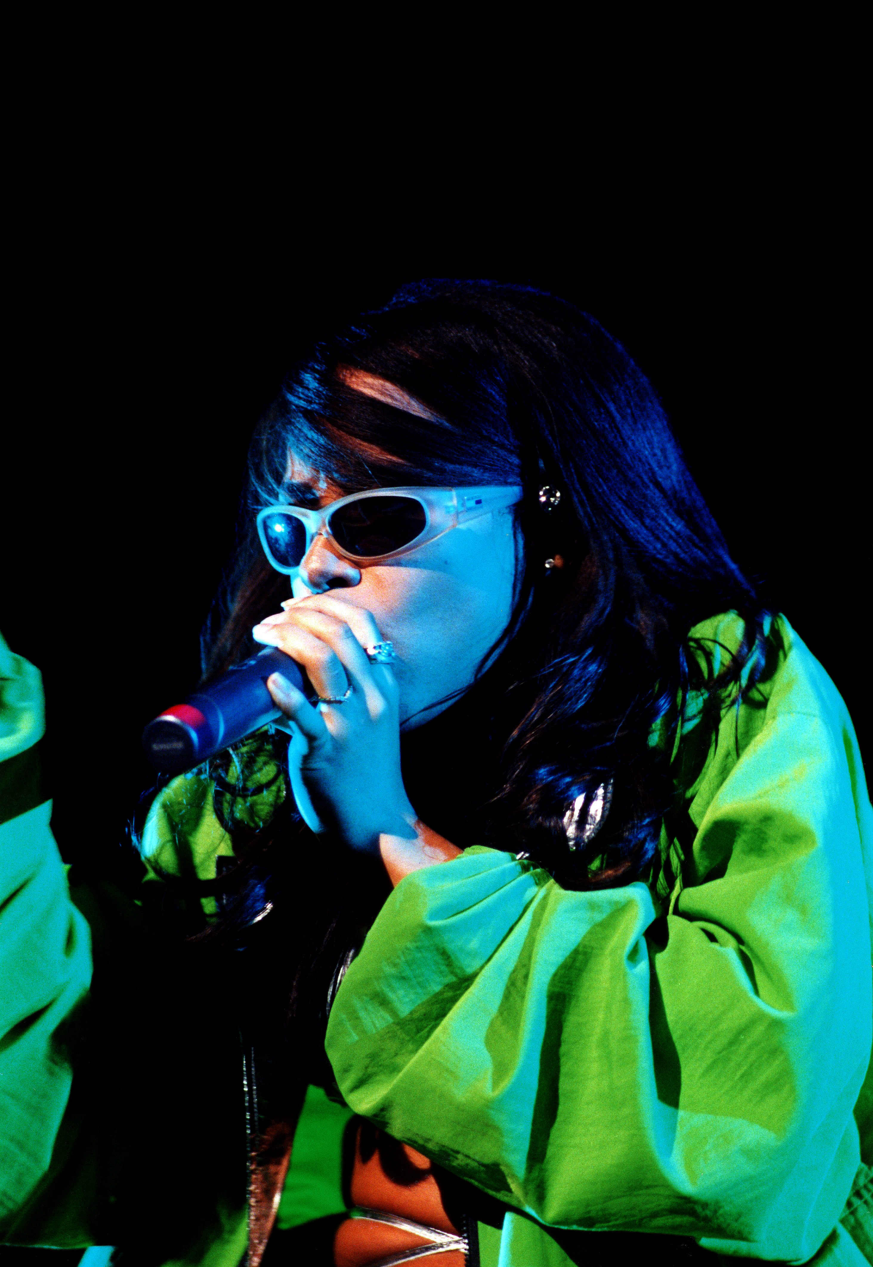 Aaliyah performing live at the United Center in Chicago, Illinois, on September 1, 1987 | Source: Getty Images