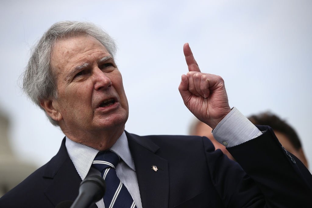Rep. Walter Jones speaks during a press conference outside the U.S. Capitol | Photo: Getty Images