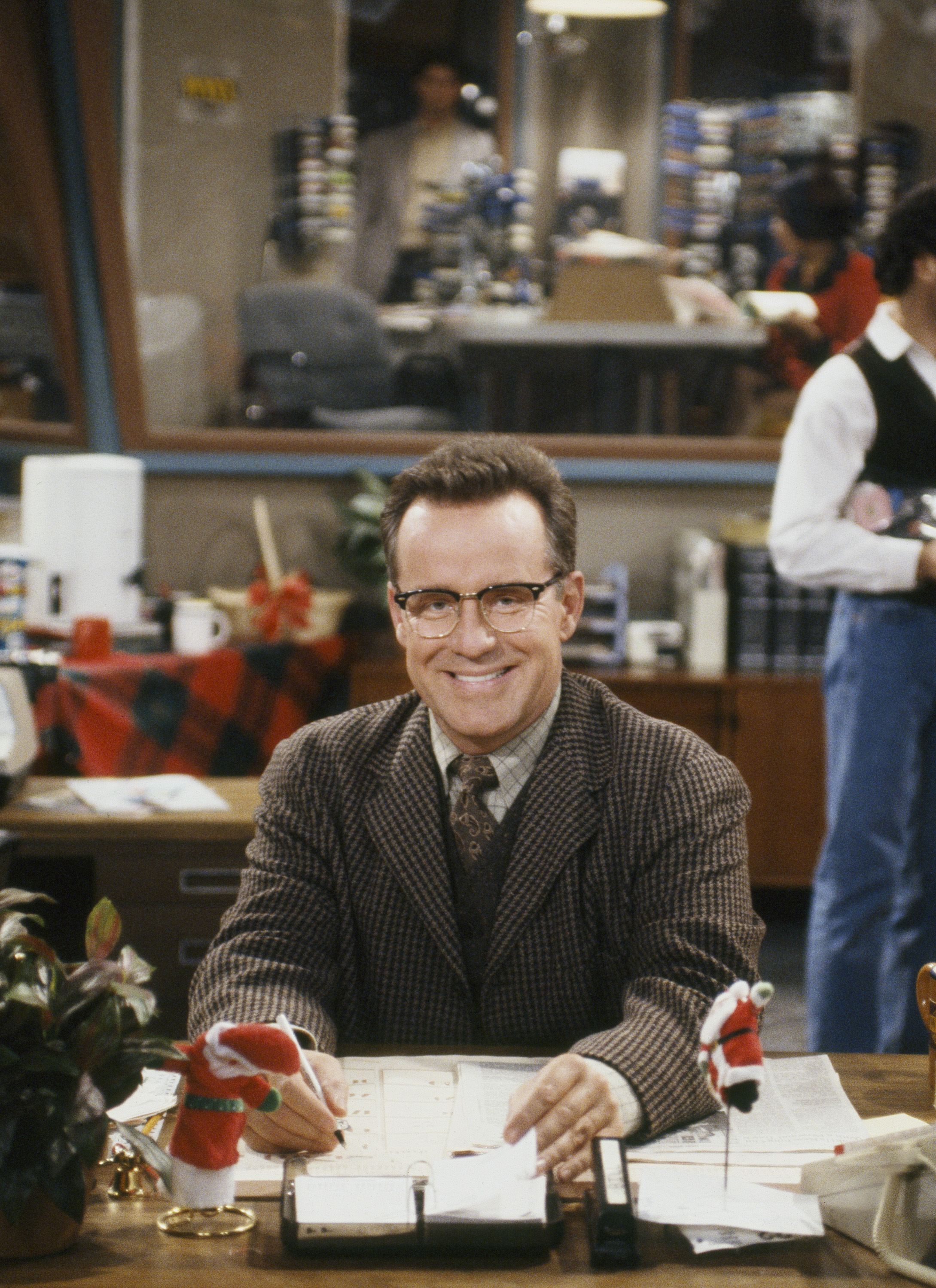 Phil Hartman in "NewsRadio," 2006 | Source: Getty Images