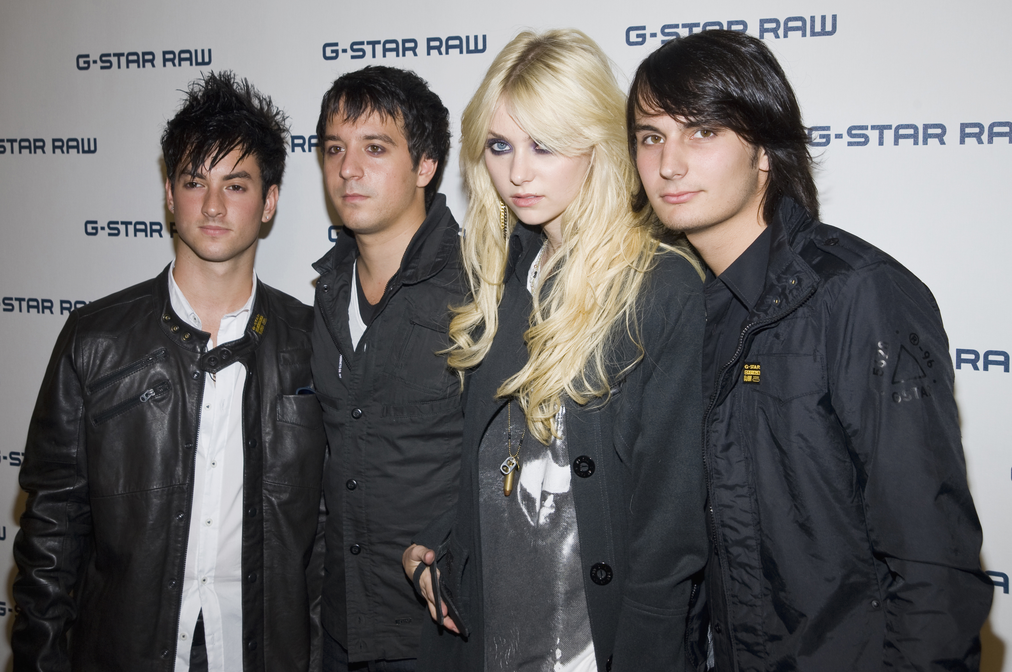 Taylor Momsen and her bandmates from Pretty Reckless at the G-Star Spring 2010 fashion show at the Hammerstein Ballroom on September 15, 2009 | Source: Getty Images