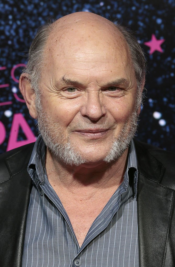 L'acteur français Jean-François Stevenin pose lors du photocall de la première de La Venus à la fourrure, lors de l'ouverture officielle du 11e Festival Paris Cinéma à Paris, le 27 juin 2013. | Photo : Getty Images