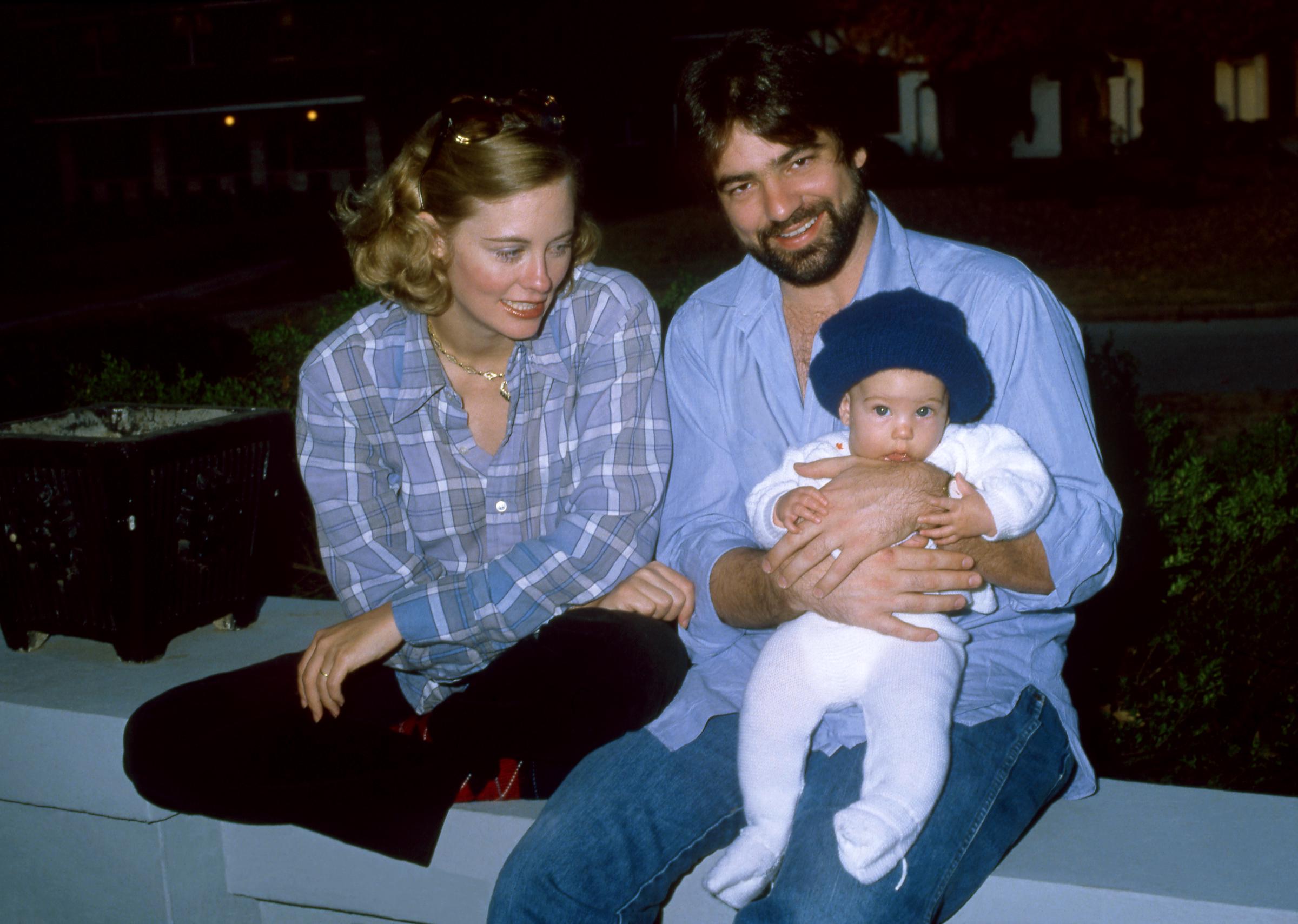 Cybill Shepherd and David Ford with their daughter Clementine Ford in Los Angeles, California, circa 1979. | Source: Getty Images