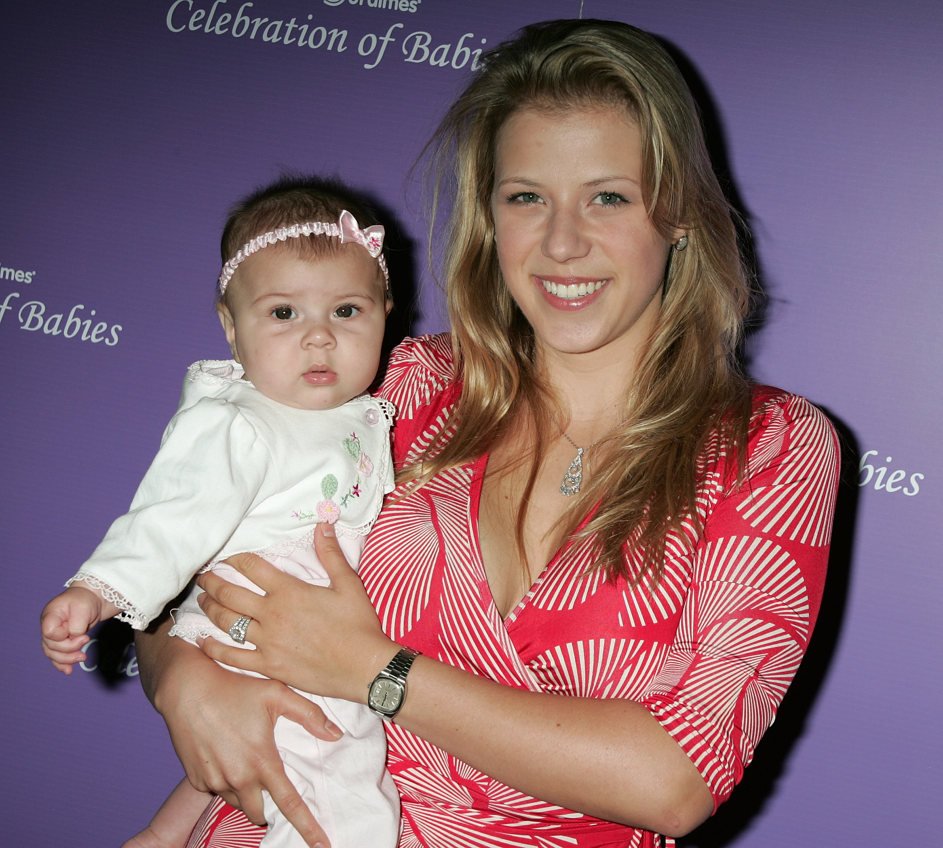 Jodie Sweetin and her daughter Zoie Laurelmae Herpin attend the March of Dimes' Celebration of Babies event at The Beverly Hilton Hotel on September 27, 2008, in Beverly Hills, California. | Source: Getty Images