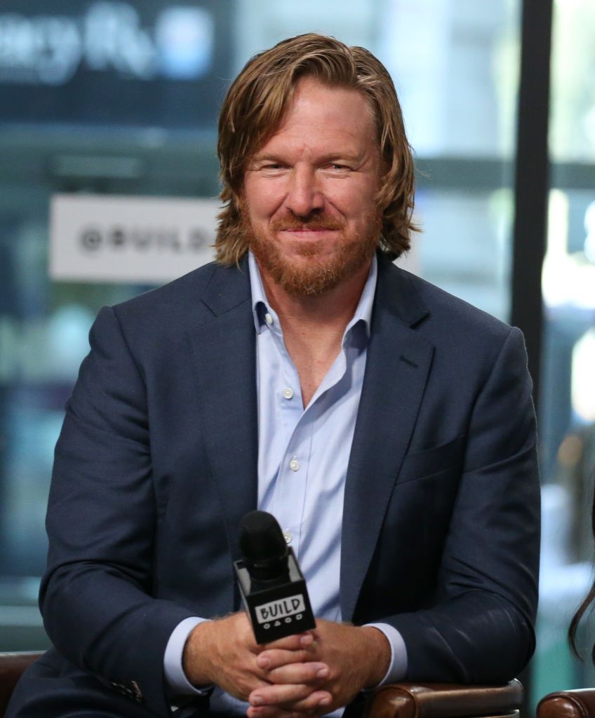 Chip Gaines discussing his new book, "Capital Gaines: Smart Things I Learned Doing Stupid Stuff" at Build Studio on October 18, 2017, in New York City | Photo: Rob Kim/Getty Images