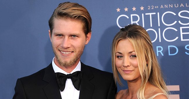 Kaley Cuoco and Karl Cook at The 22nd Annual Critics' Choice Awards at Barker Hangar | Source: Getty  Images 