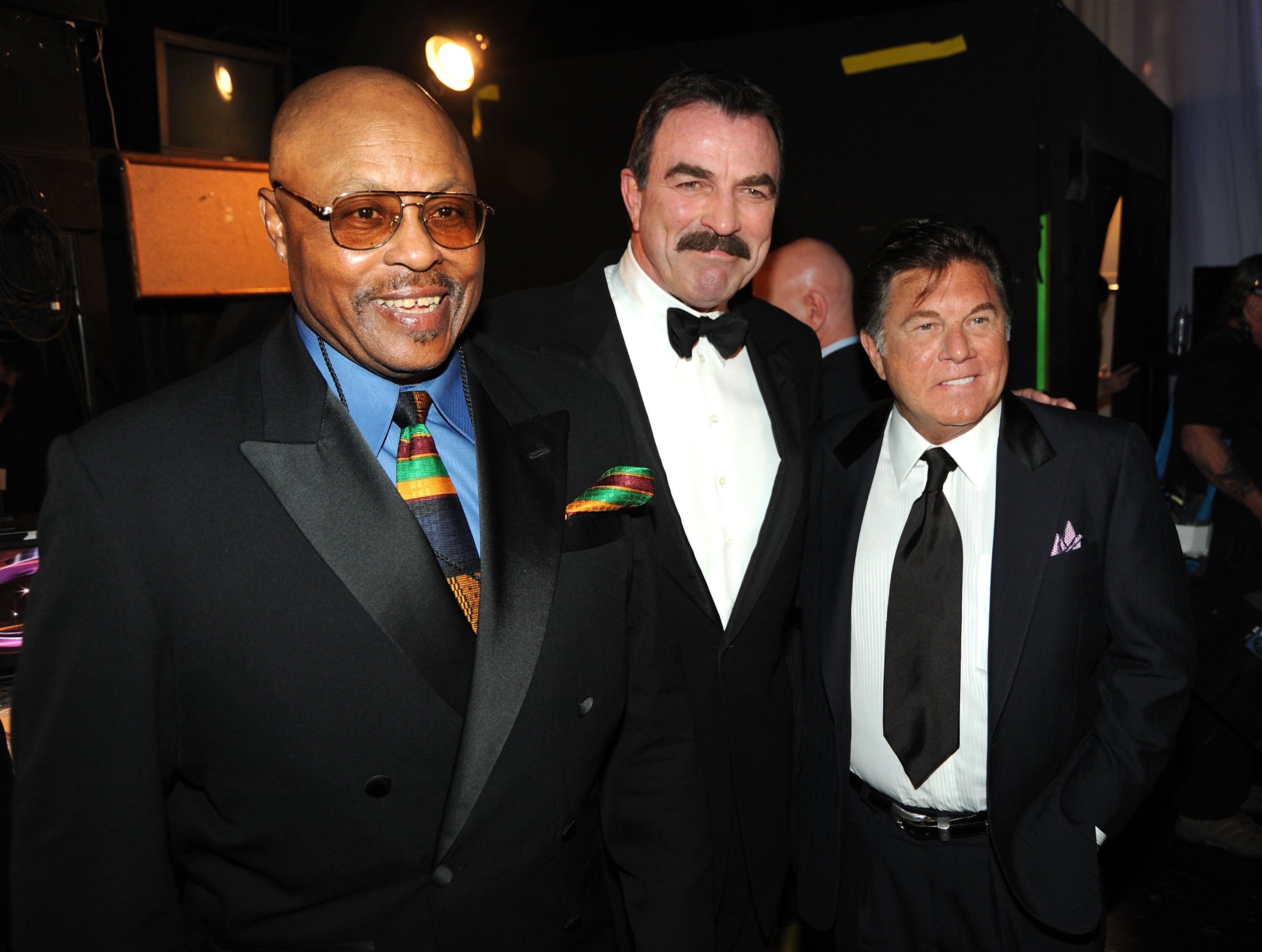 Roger E. Mosley, Tom Selleck, and Larry Manetti on April 19, 2009 in Universal City, California | Photo: Getty Images