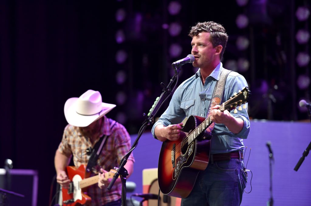 Evan Felker of Turnpike Troubadours performs onstage during The Bandwagon Tour at Xfinity Center on July 21, 2018 | Photo: GettyImages