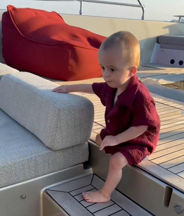 Screenshot of Paris Hilton's video showing Phoenix on a catamaran ride | Source: TikTok/parishilton