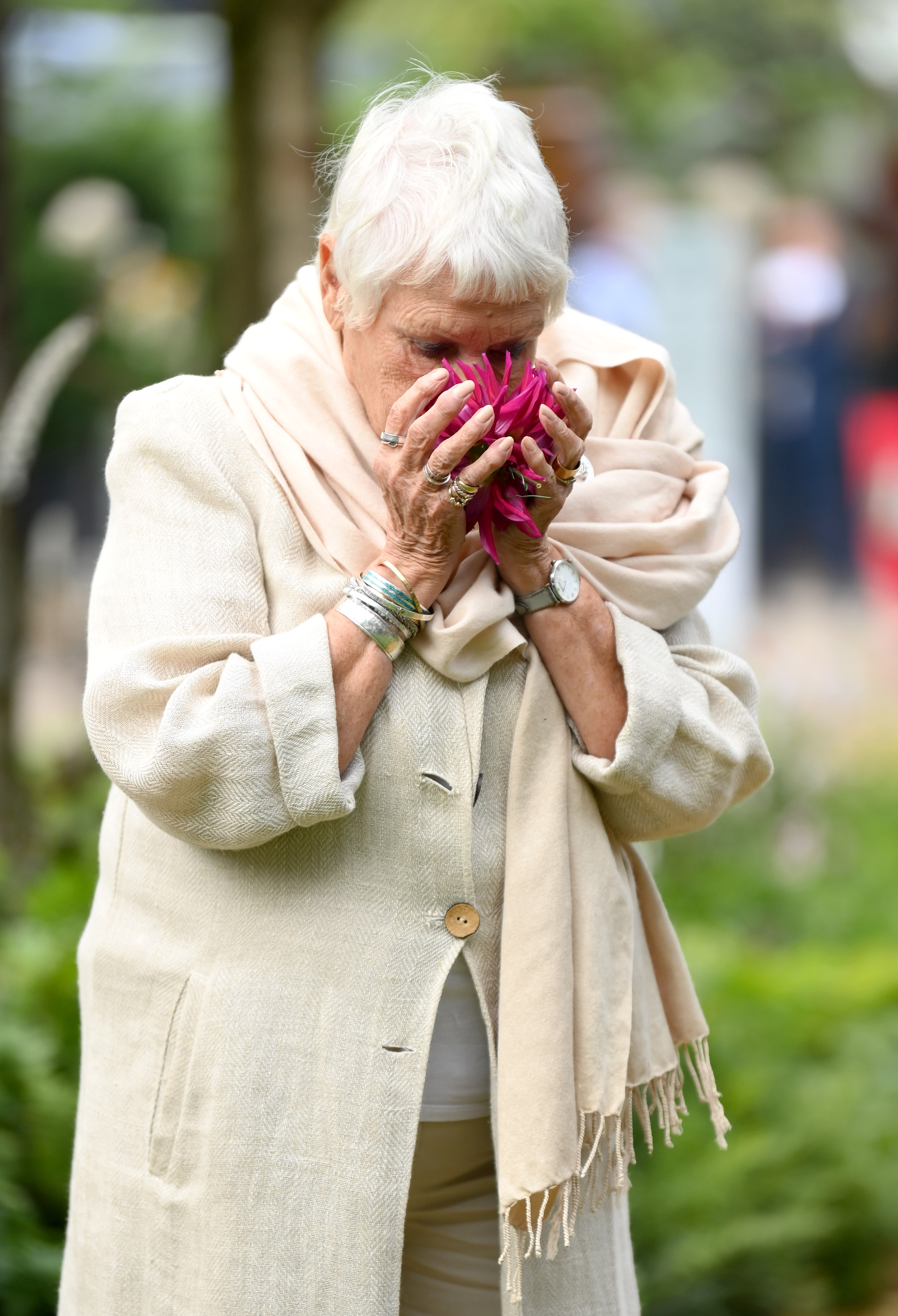 Dame Judy Dench attends the RHS Chelsea Flower Show on September 20, 2021 in London, England. | Source: Getty Images