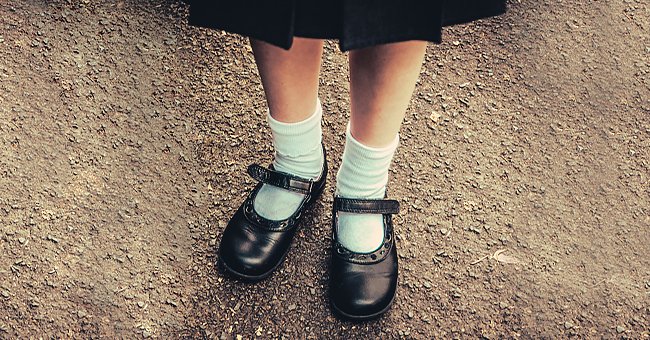 Chaussure d'une élève | Photo : Shutterstock