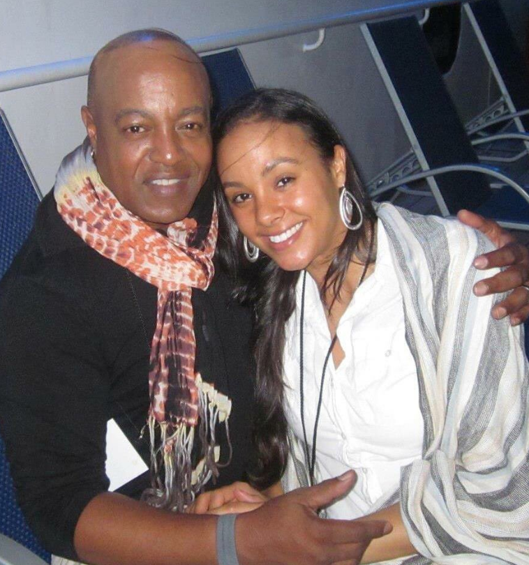 Peabo Bryson and his wife, Tanya Bryson, pose together in a throwback photo | Source: Instagram/tanyabryson411