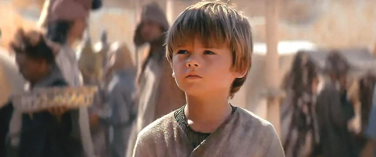 Actor Jake Lloyd acting as Skywalker during an episode of "Star Wars" | Photo: youtube.com/Entertainment Tonight