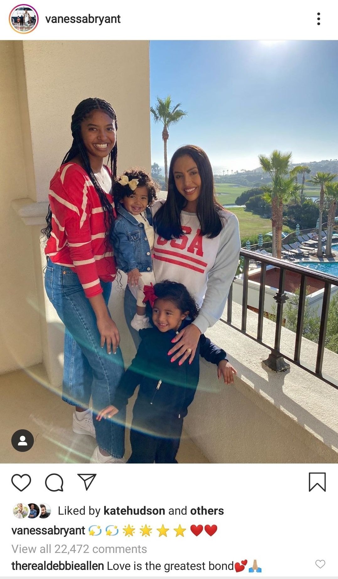 Vanessa and children, Natalia, Bianka, and Capri Bryant in July 2020 | Photo: Instagram/vanessabryant