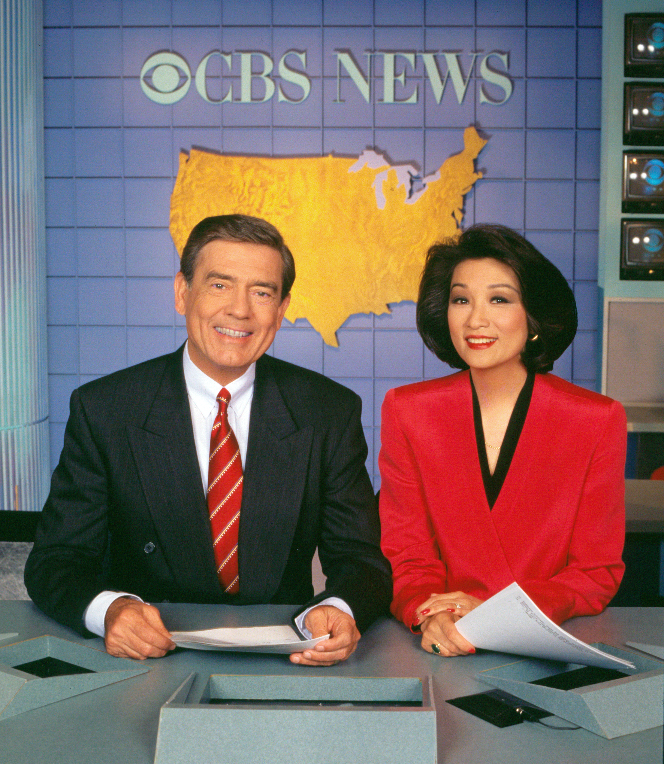 Dan Rather and Connie Chung in New York in 1993 | Source: Getty Images