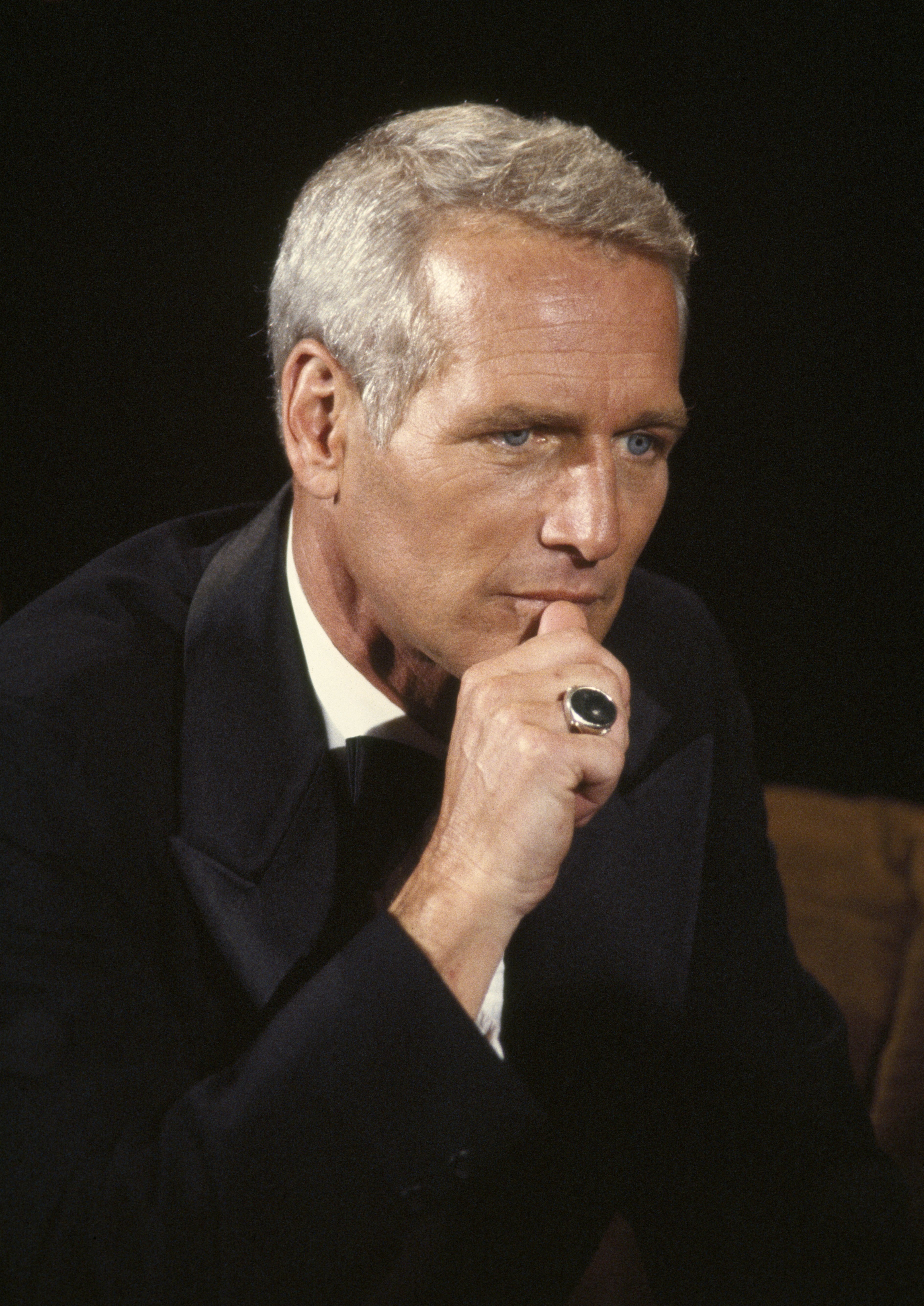 Paul Newman bei der Sondersendung zum 75-jährigen Jubiläum der Ford Motor Company am 5. Oktober 1978 im CBS-Fernsehen. | Quelle: Getty Images