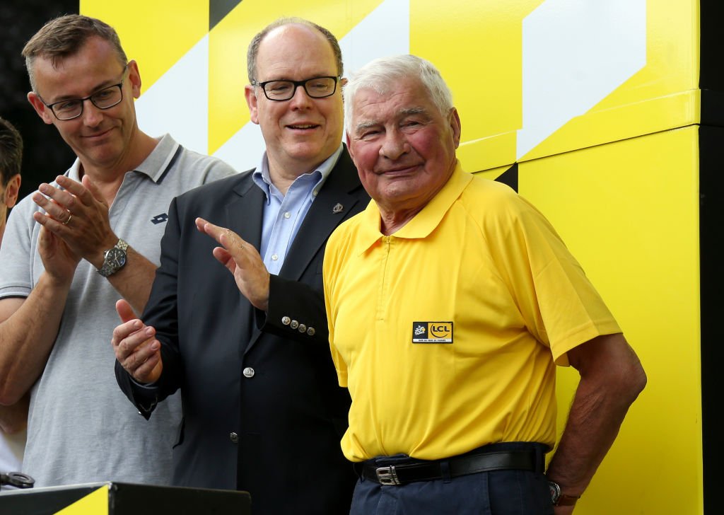 Le Prince Albert II de Monaco et Raymond Poulidor | Getty Images.