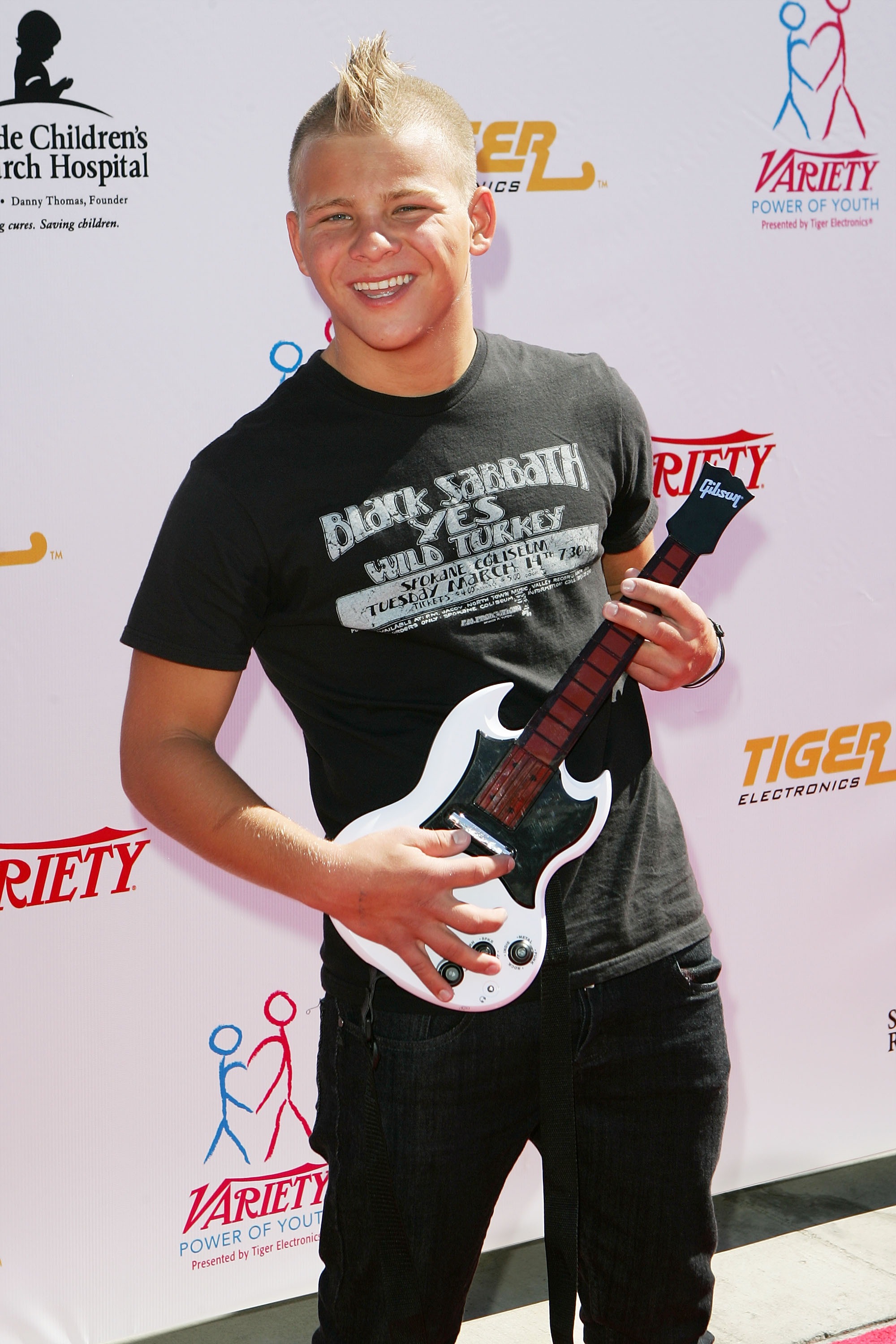Jonathan Lipnicki at the Power of Youth Benefiting St. Jude Children's Hospital event on October 6, 2007, in Universal City, California. | Source: Getty Images