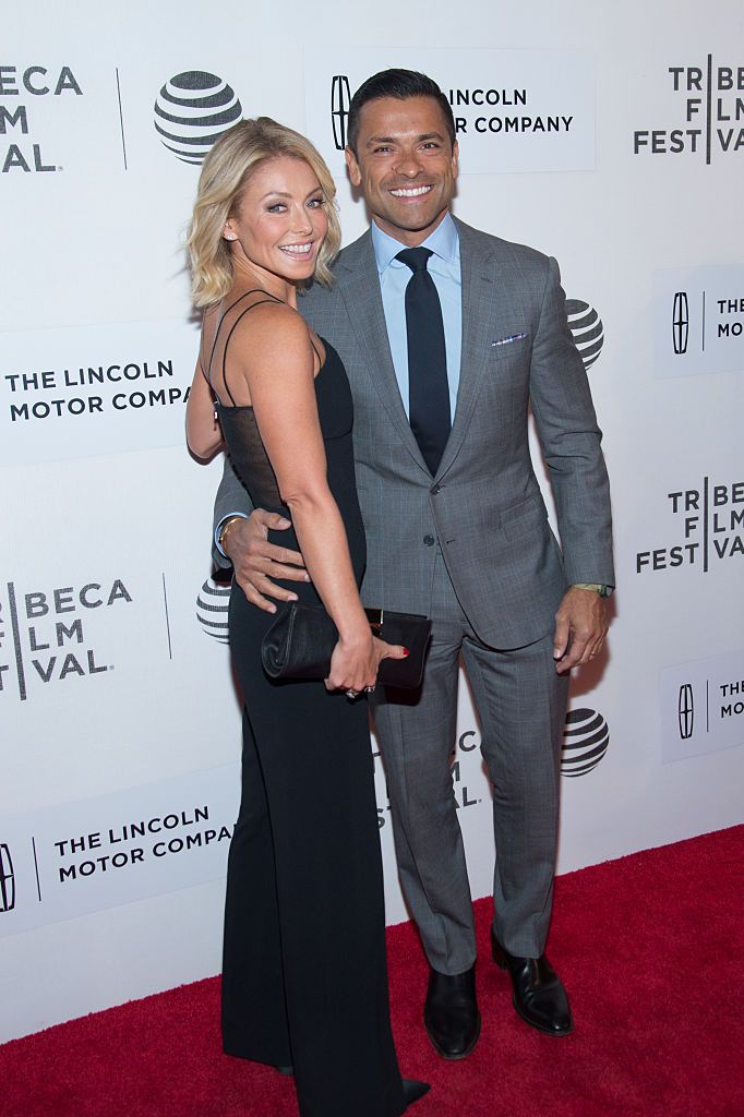 Kelly Ripa and Mark Consuelos at the "All We Had" world premiere at the Tribeca Film Festival on April 15, 2016, in New York City | Photo: Mark Sagliocco/Getty Images