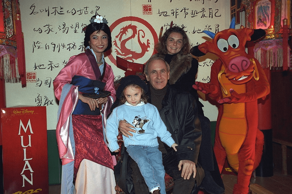 Patrice Laffont avec sa femme Valérie et leur fille Mathilde. | Photo : Getty Images