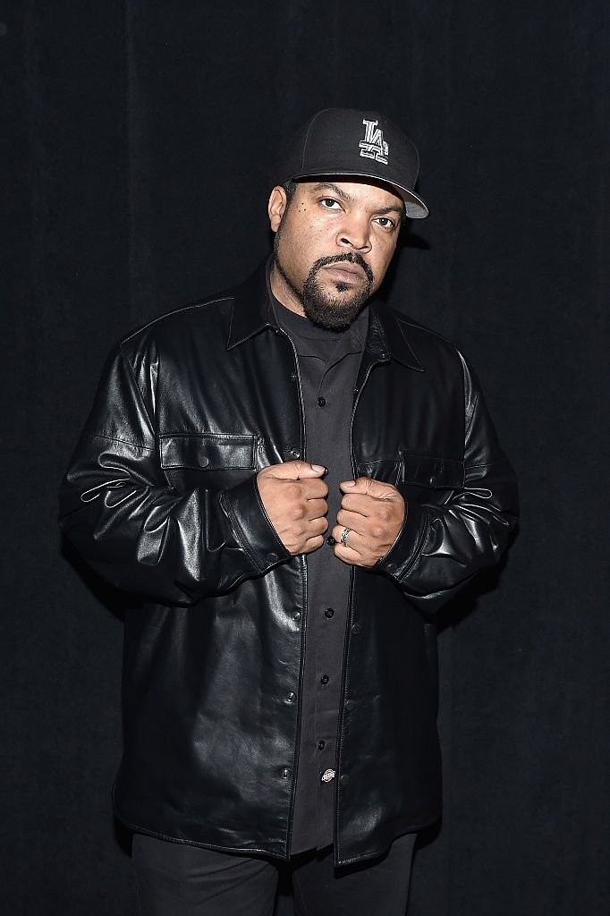 Un retrato de Ice Cube asistiendo a un evento. | Foto: Getty Images 