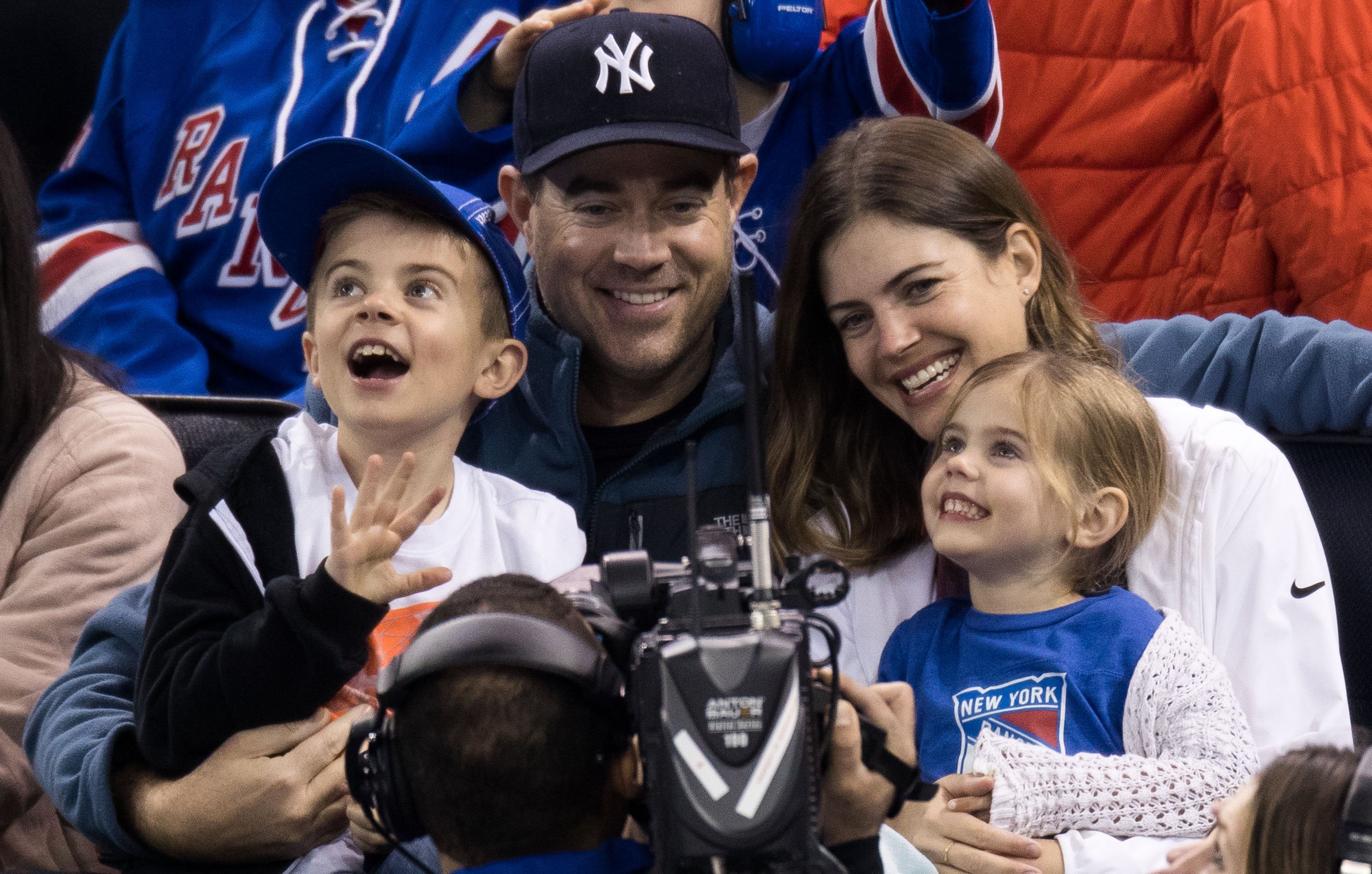 Carson Daly, Siri Pinter, Jackson Daly and Etta Daly attend Pittsburgh Penguins Vs. New York Rangers game at Madison Square Garden on March 31, 2017 in New York City | Source: Getty Images