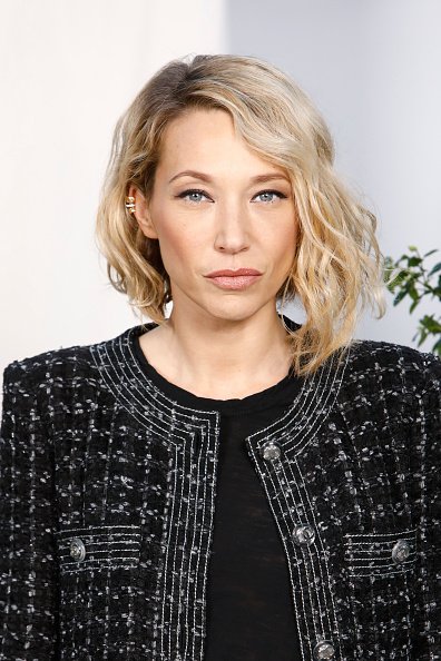 Laura Smet assiste au défilé Chanel Haute Couture printemps/été 2020. |Photo : Getty Images