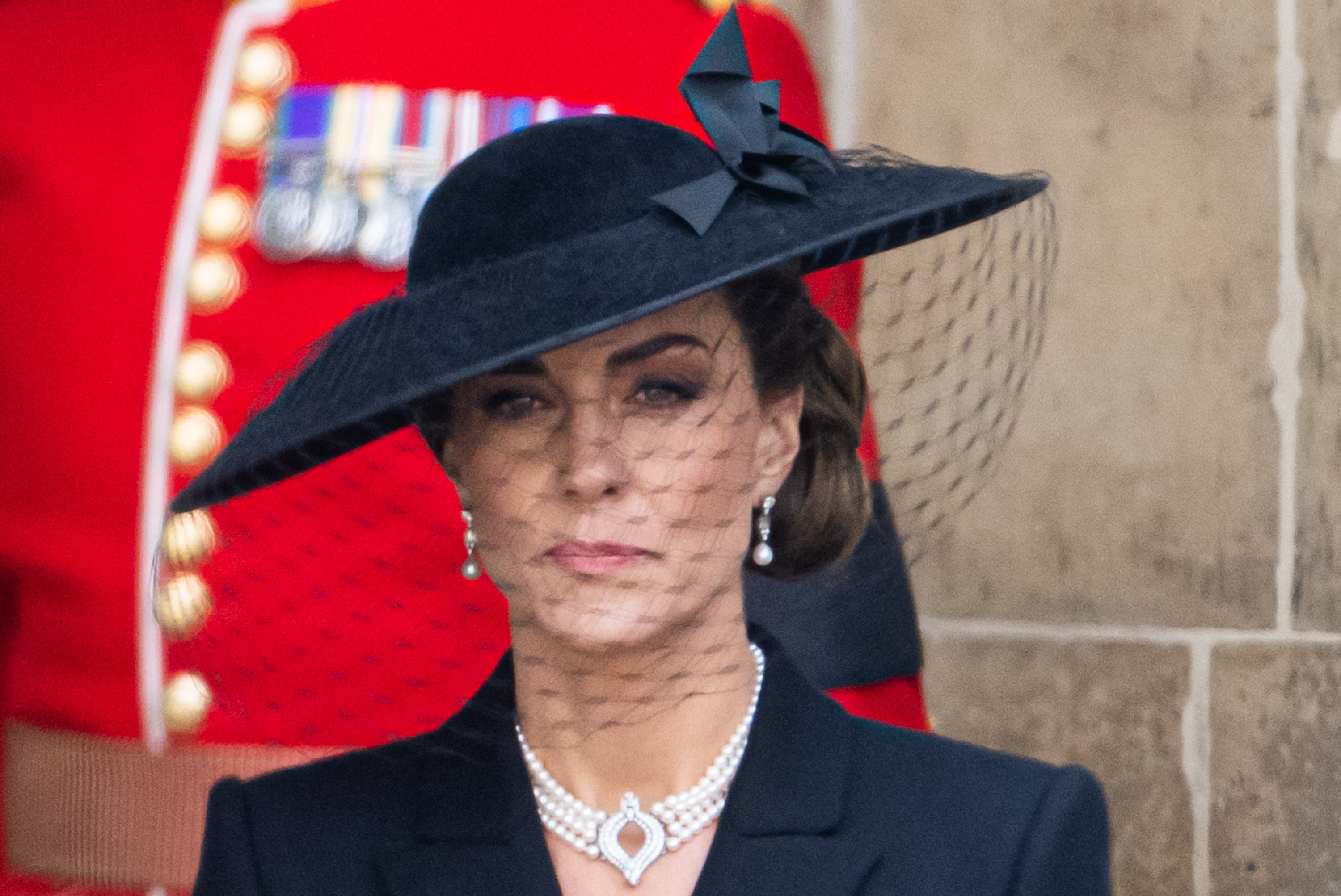 Galler Prensesi Catherine, Kraliçe II. Elizabeth'in 19 Eylül 2022'de Londra, İngiltere'deki Westminster Abbey'deki Devlet Cenazesi sırasında.  |  Kaynak: Getty Images