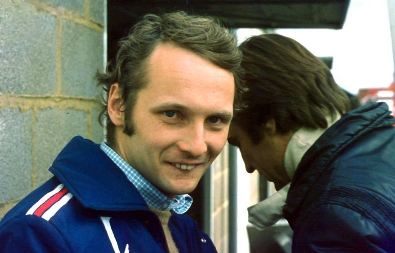 Niki Lauda con Carlos Reutemann. | Imagen tomada de: Flickr