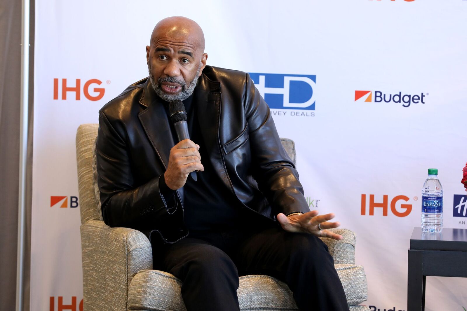 Steve Harvey announces his new business venture SteveHarveyDeals.com at Atlanta Crowne Plaza Hotel on February 02, 2019 | Photo: Getty Images