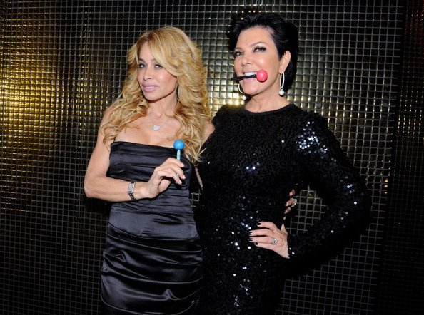 Television personalities Faye Resnick (L) and Kris Jenner appear at the Sugar Factory American Brasserie at the Paris Las Vegas on January 14, 2012 in Las Vegas, Nevada | Photo: Getty Images