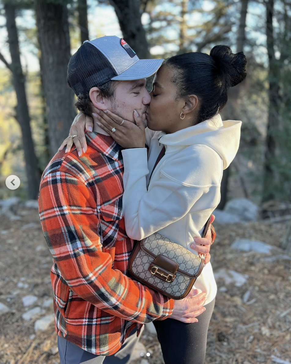 Britt Stewart and Daniel Durant on their engagement day posted on December 29, 2023 | Source: Instagram.com/brittbenae