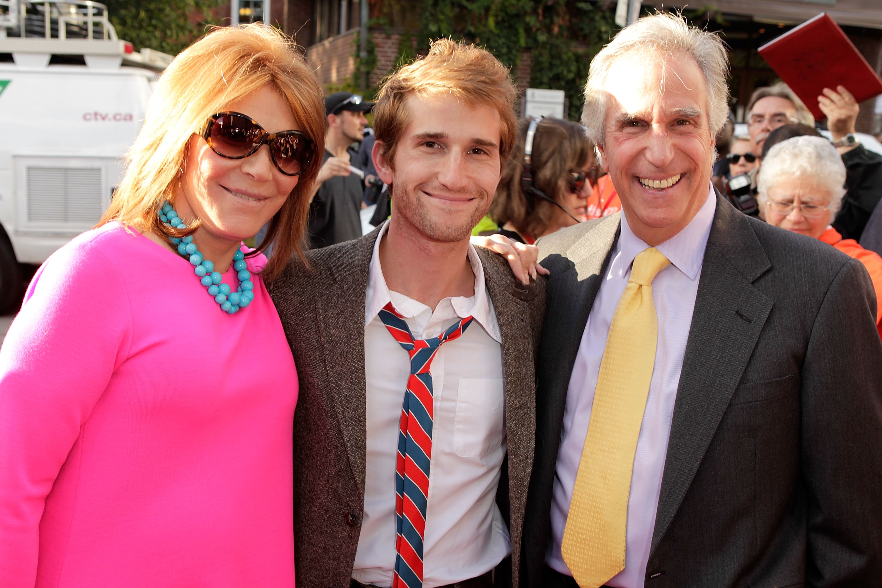 Stacey Winkler, Max Winkler, and Henry Winkler at the Isabel Bader Theatre on September 13, 2010 in Toronto, Canada | Source: Getty Images