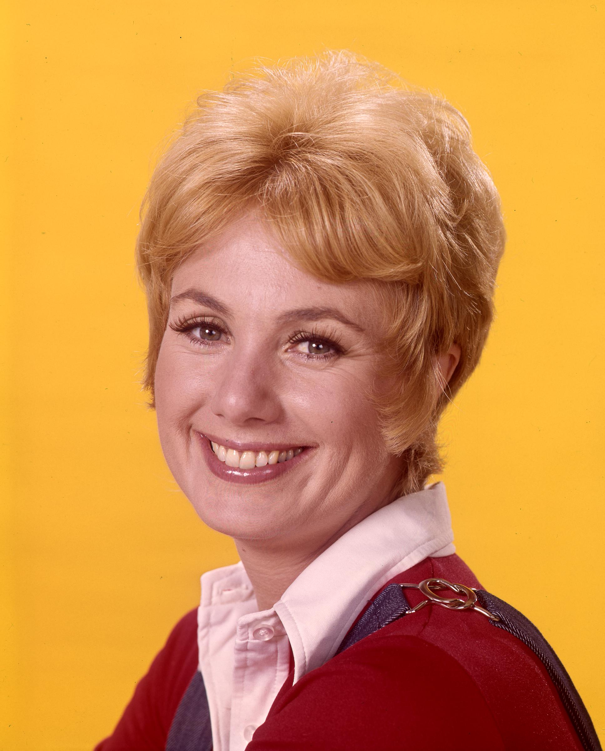 Shirley Jones on the set of "The Partridge Family" in 1972. | Source: Getty Images