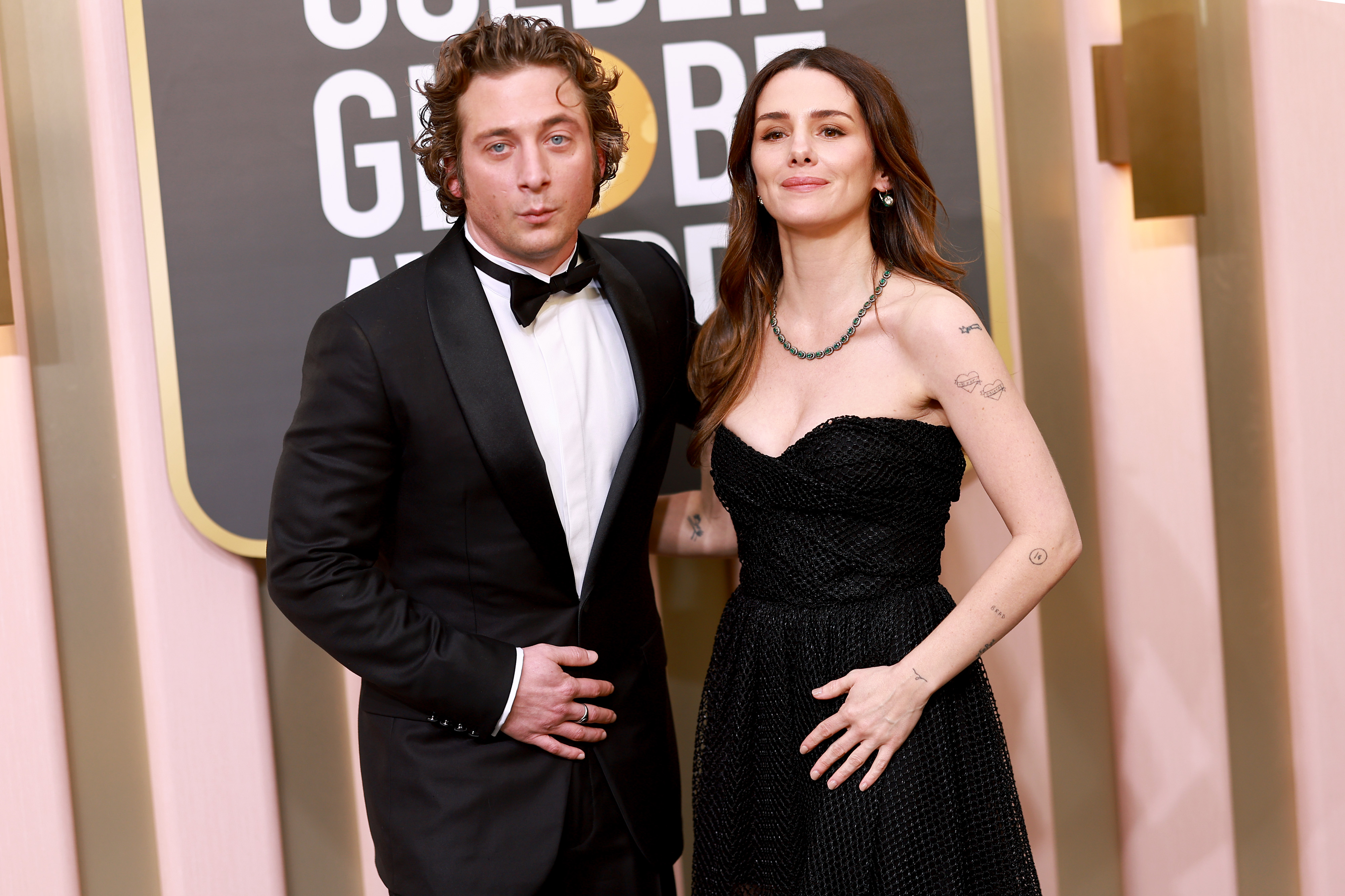 Jeremy Allen White and Addison Timlin attend the 80th Annual Golden Globe Awards in Beverly Hills, California on January 10, 2023. | Source: Getty Images
