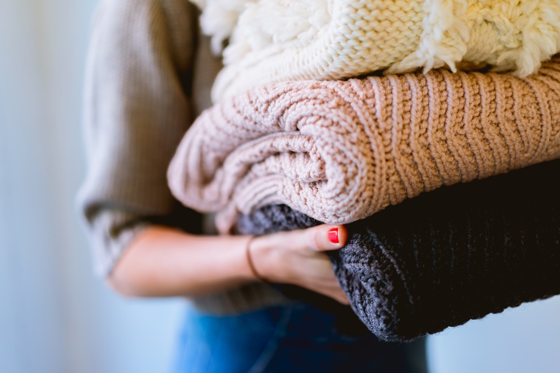 OP washed her husband's clothes | Source: Unsplash