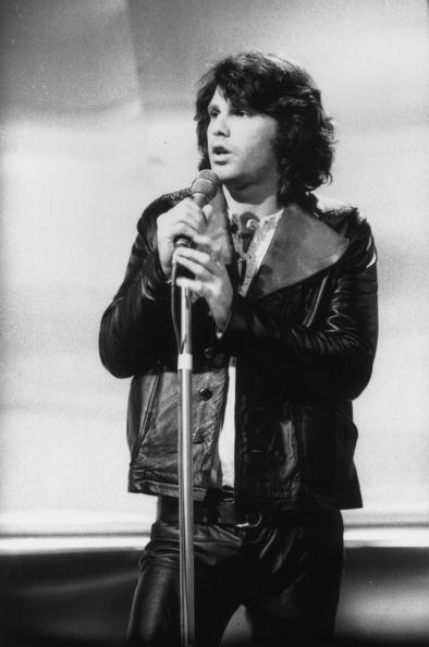 Jim Morrison making a television appearance in Britain, circa 1970. | Photo: Getty Images