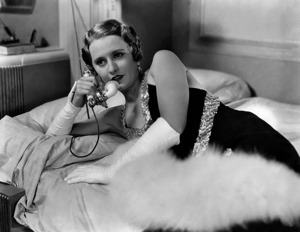 Barbara Stanwyck in a scene from the movie "Forbidden" | Photo: Getty Images