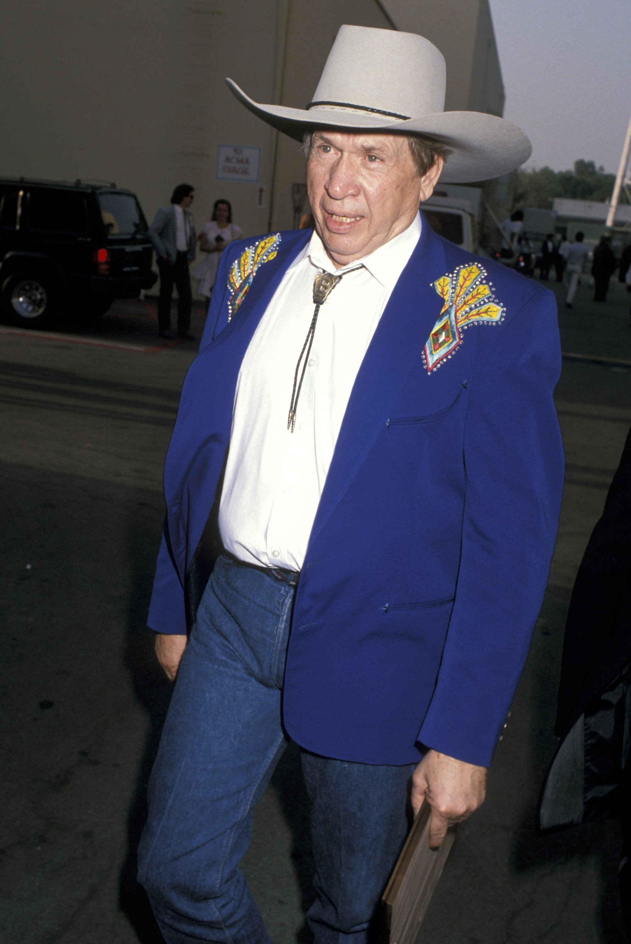 Buck Owens at the 24th Annual Academy of Country Music Awards at Disney Studio in Los Angeles, California | Photo: Ron Galella, Ltd./Ron Galella Collection via Getty Images