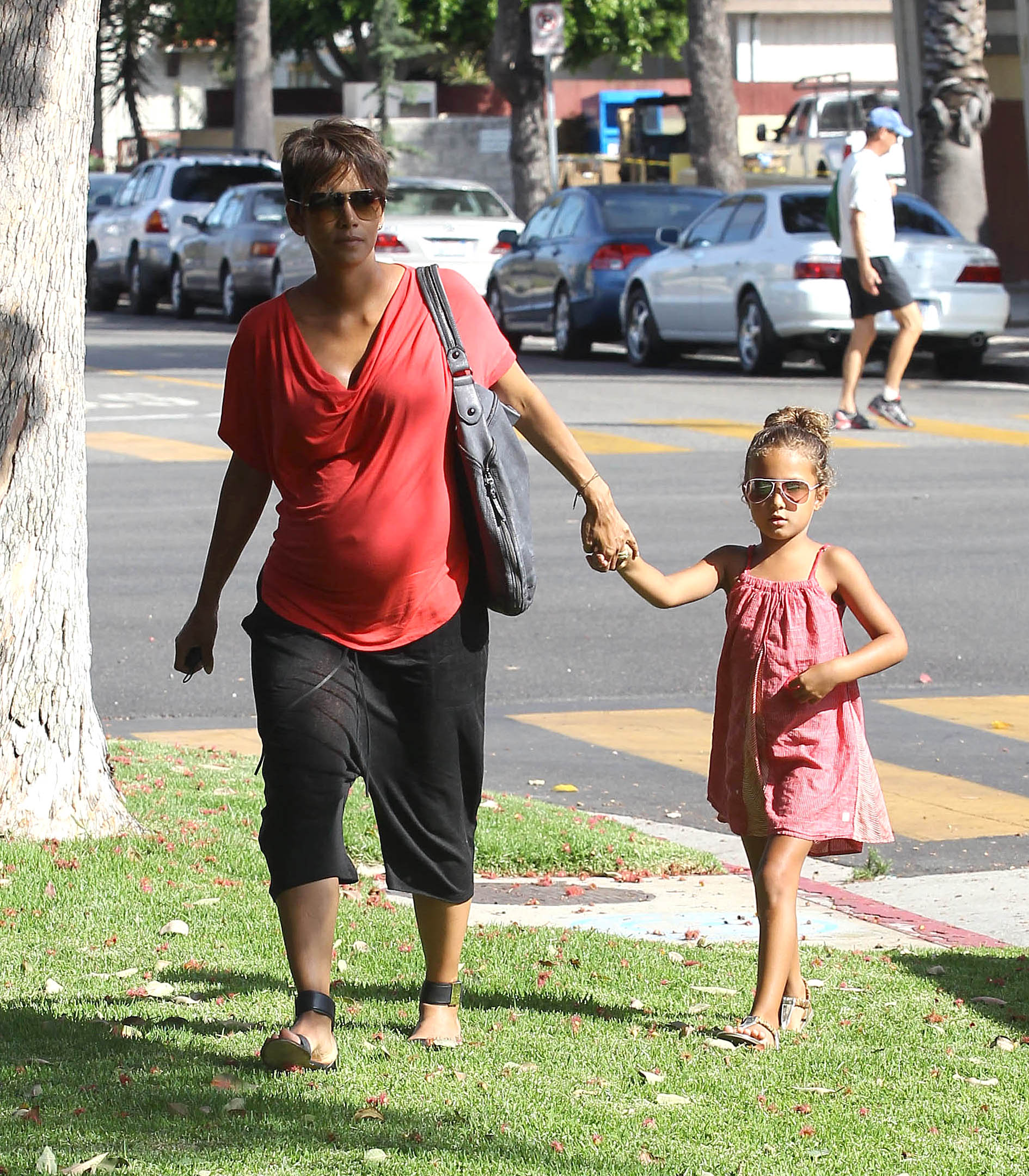 Halle Berry and her daughter, Nahla Ariela Aubry, as seen on July 23, 2013 | Source: Getty Images