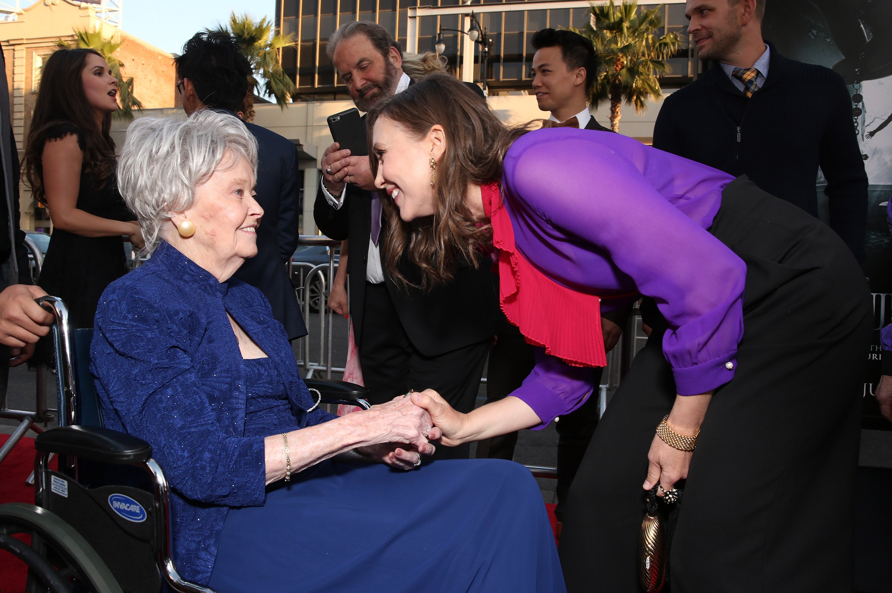 Lorraine Warren and Vera Farmiga at the premiere of "The Conjuring 2" in 2016 | Photo: Getty Images