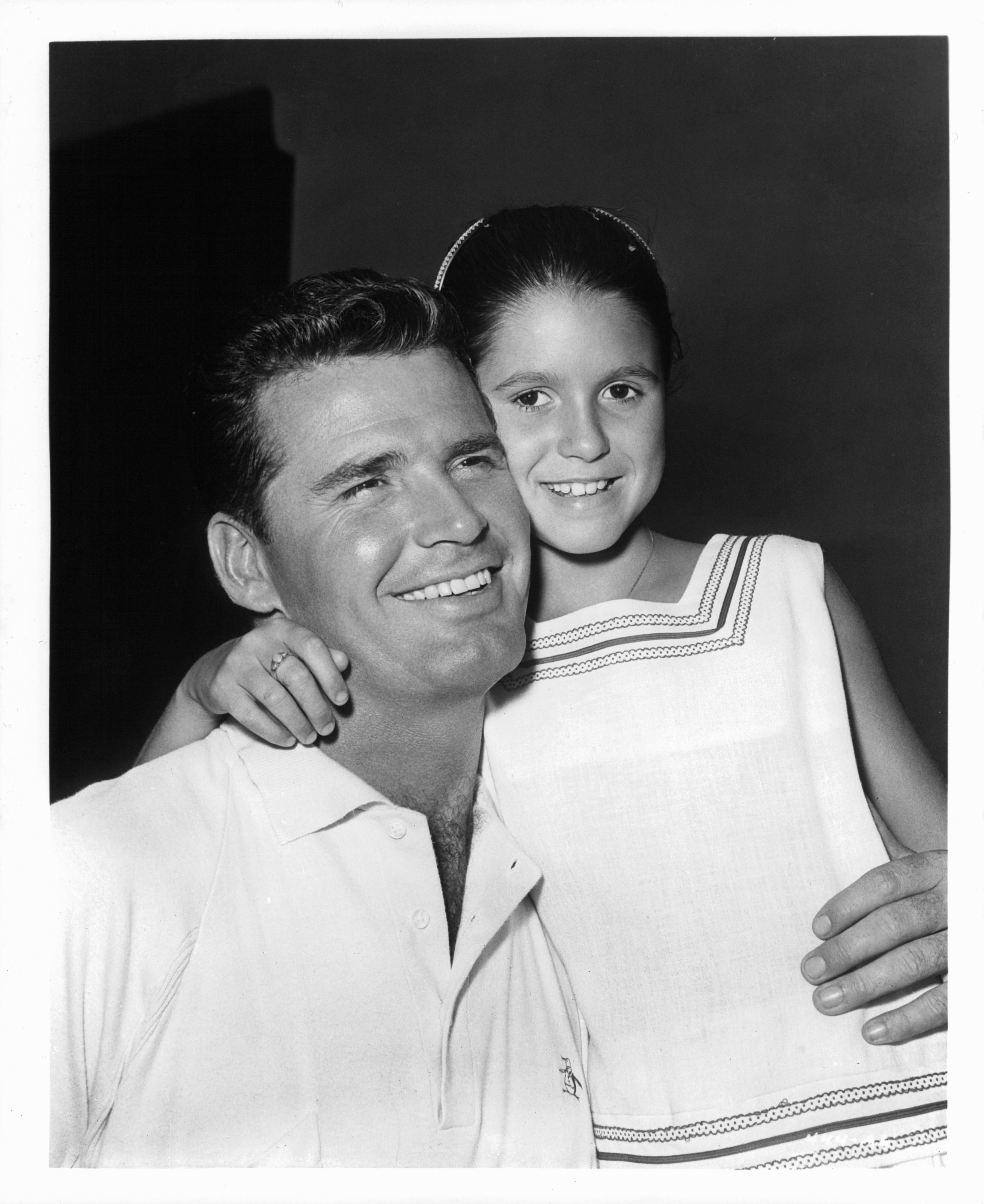 James Garner and daughter Kim Garner, circa 1955. | Source: Getty Images