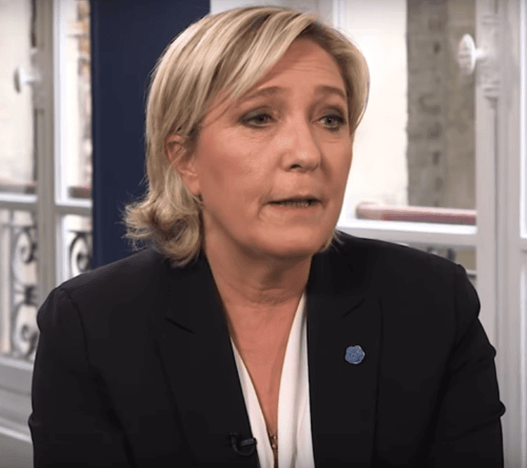Marine Le Pen durant une interview accordée à LBC en 2017. | YouTube/Vox