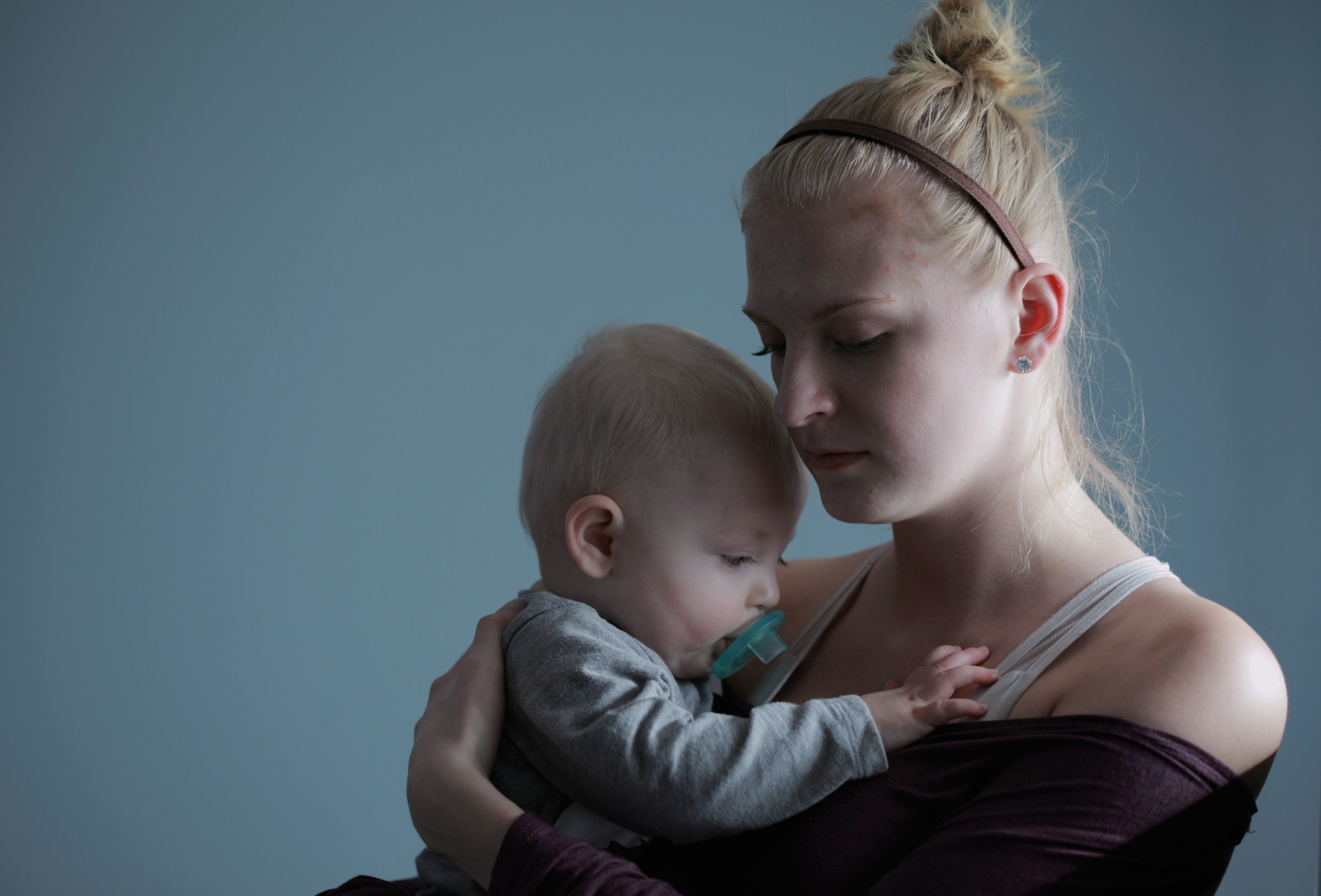 A woman with her baby | Source: Unsplash