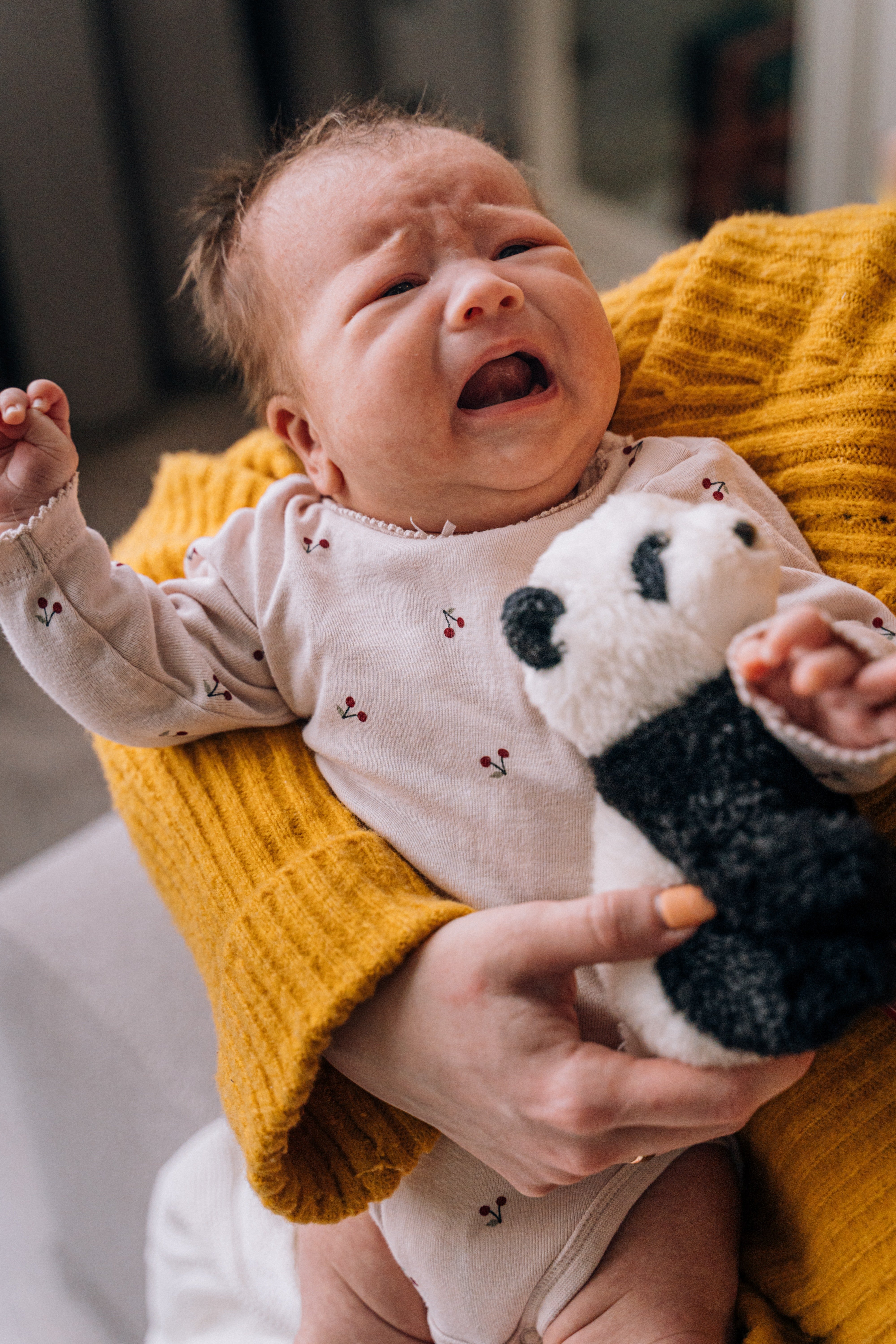 Una bebé llora desconsolada. | Foto: Pexels