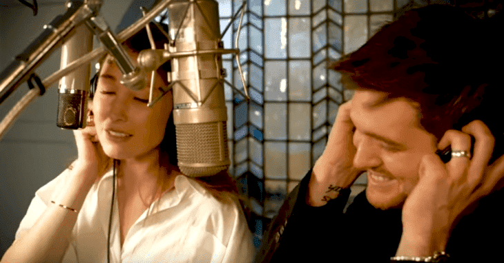 Michael and Loren recording the song | Source: YouTube/Michael Buble