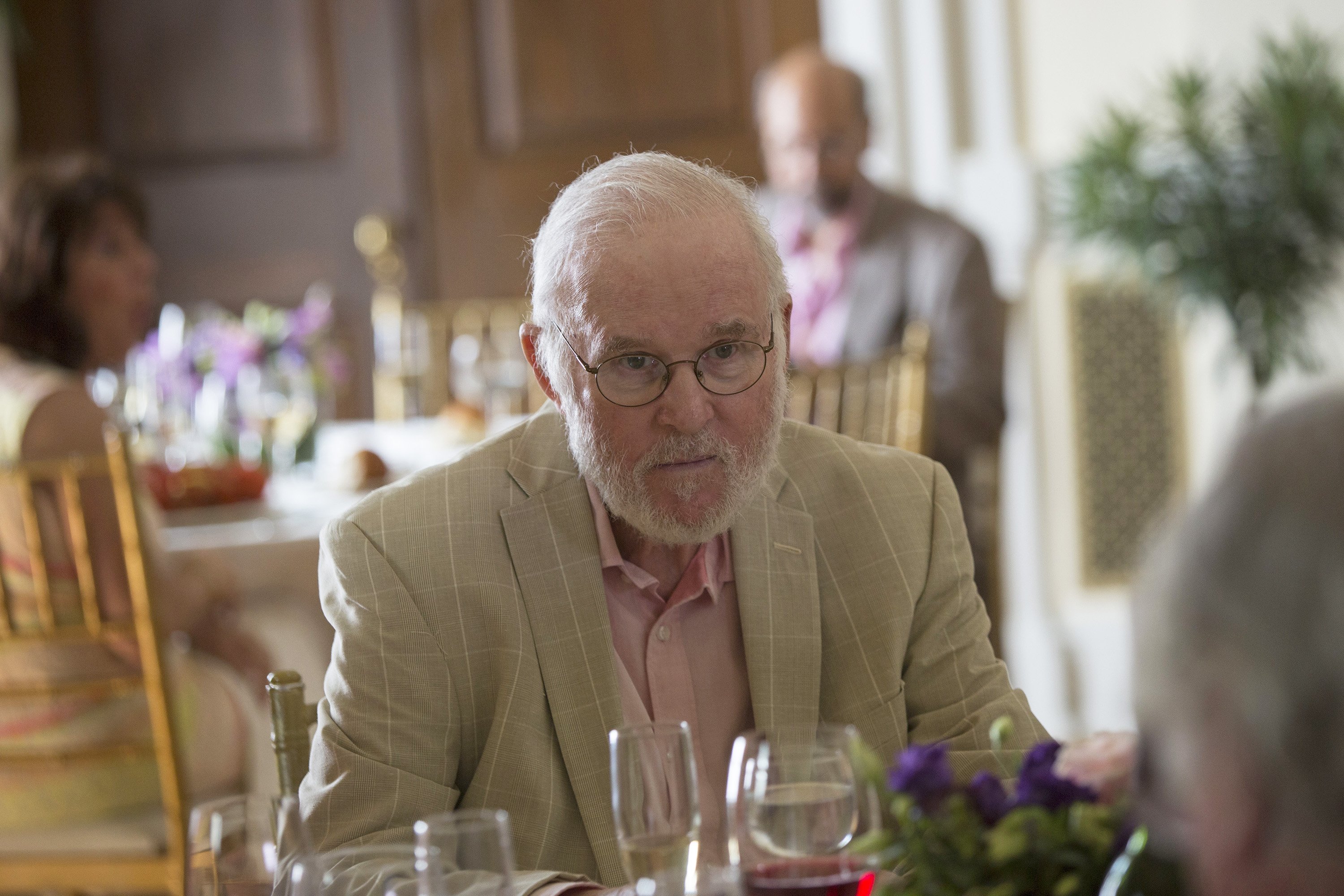 Charles Grodin shows off acting prowess in the 2016 Disney-led mini television series, "Madoff." | Photo: Getty Images