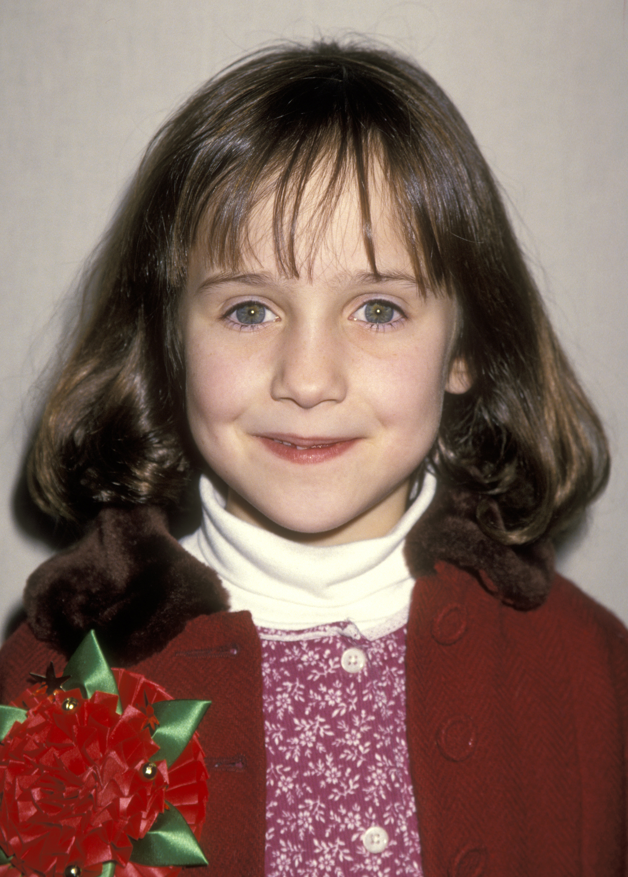 Mara Wilson at the 63rd Annual Hollywood Christmas Parade on November 27, 1994 | Source: Getty Images