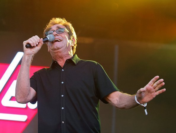  Huey Lewis of Huey Lewis and The News performs at the Lost Lake Music Festival  in Phoenix, Arizona. | Photo: Getty Images